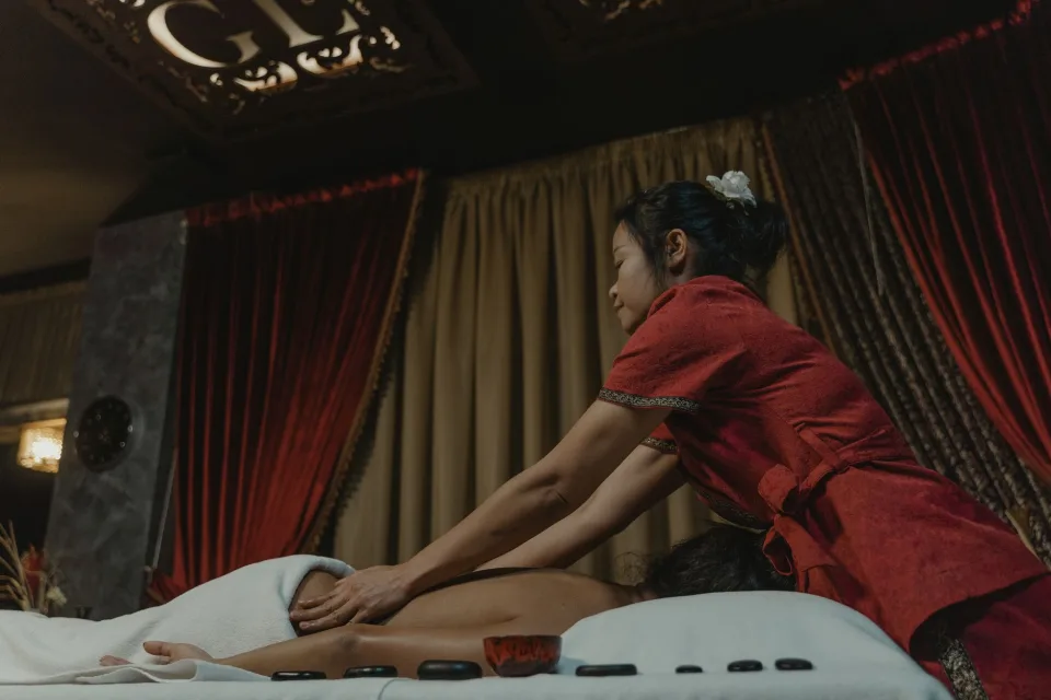 Dịch vụ chăm sóc da & thư giãn